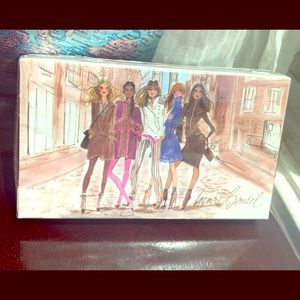 Henri Bendel Brooklyn girls matchbox